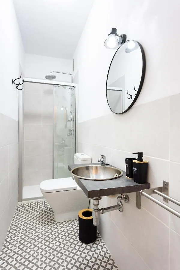 Home2Book Charming Center Apartment Santa Cruz